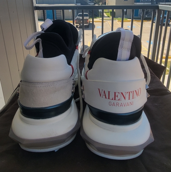 VALENTINO BOUNCE OVERSIZED RUNNER size 43 - Picture 3 of 16